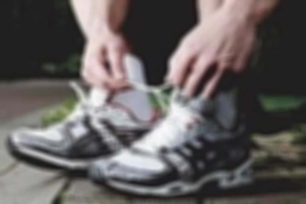 shoes-210.jpg blurred out