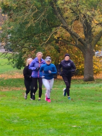 Hilly Fields park - Junction of Hilly Fields Crescent and Tyrwhitt Rd, by the Bowls Club - Hilly Fields Friday morning run sessions