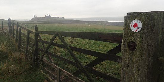 3-2-1 way marker at Dunstanburgh Castle