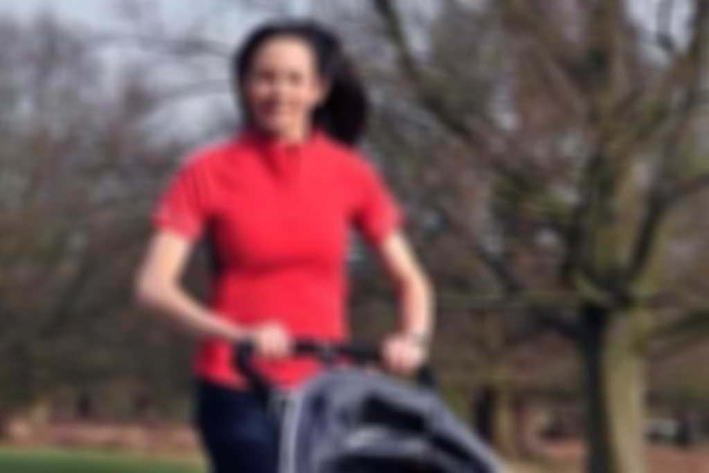 Jo_Pavey_super_mum.jpg blurred out