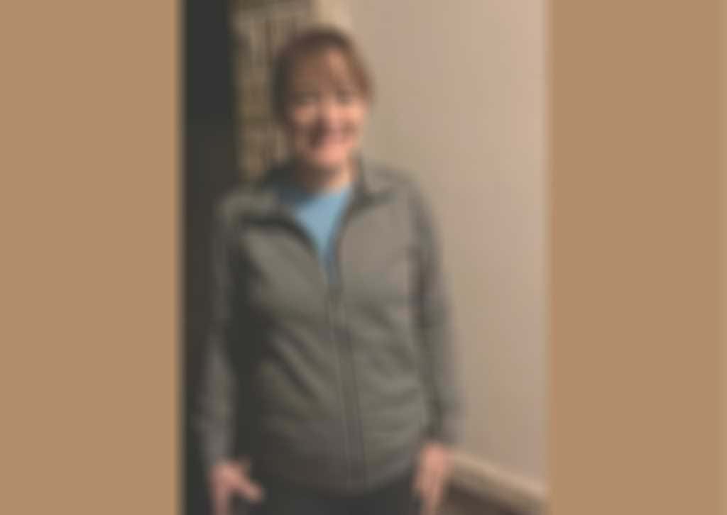 November Runner - Andrea.jpg blurred out