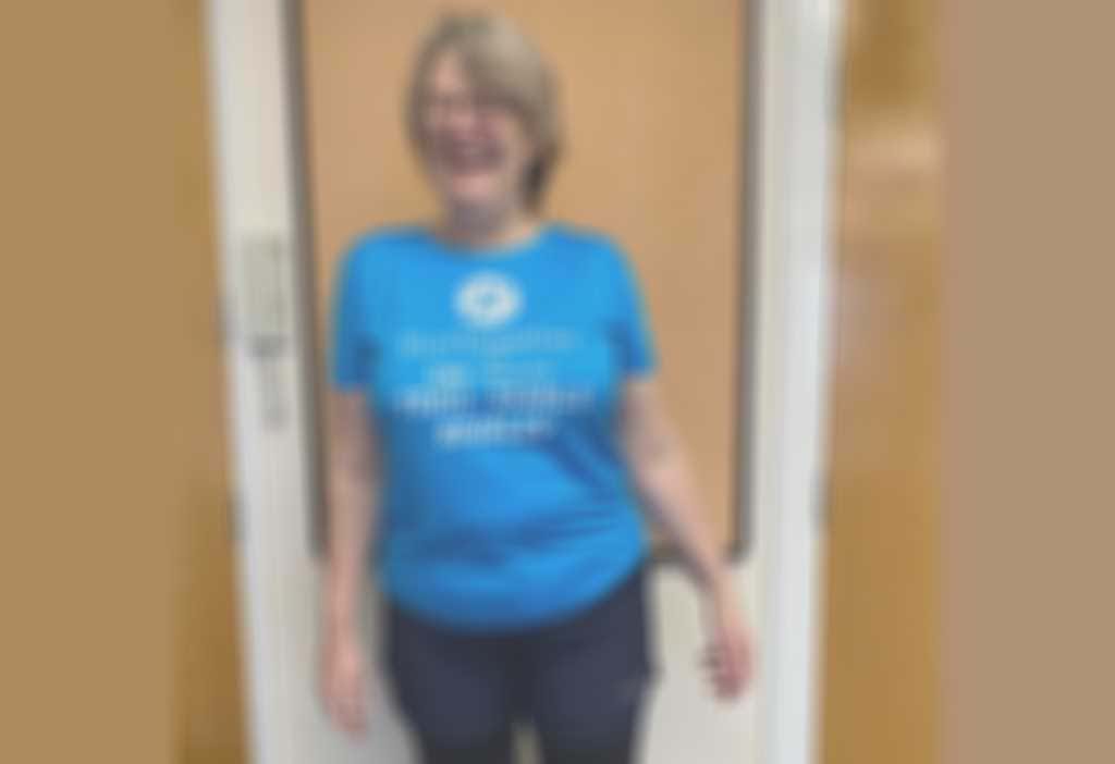 YvonneWIDE.jpg blurred out