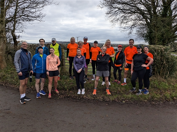 Golden Cross (Wetherspoons) - Christmas Lights Run 2025