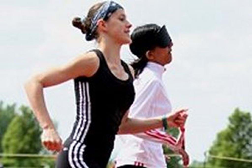 blind_runner_PERIVALE_309-300.jpg