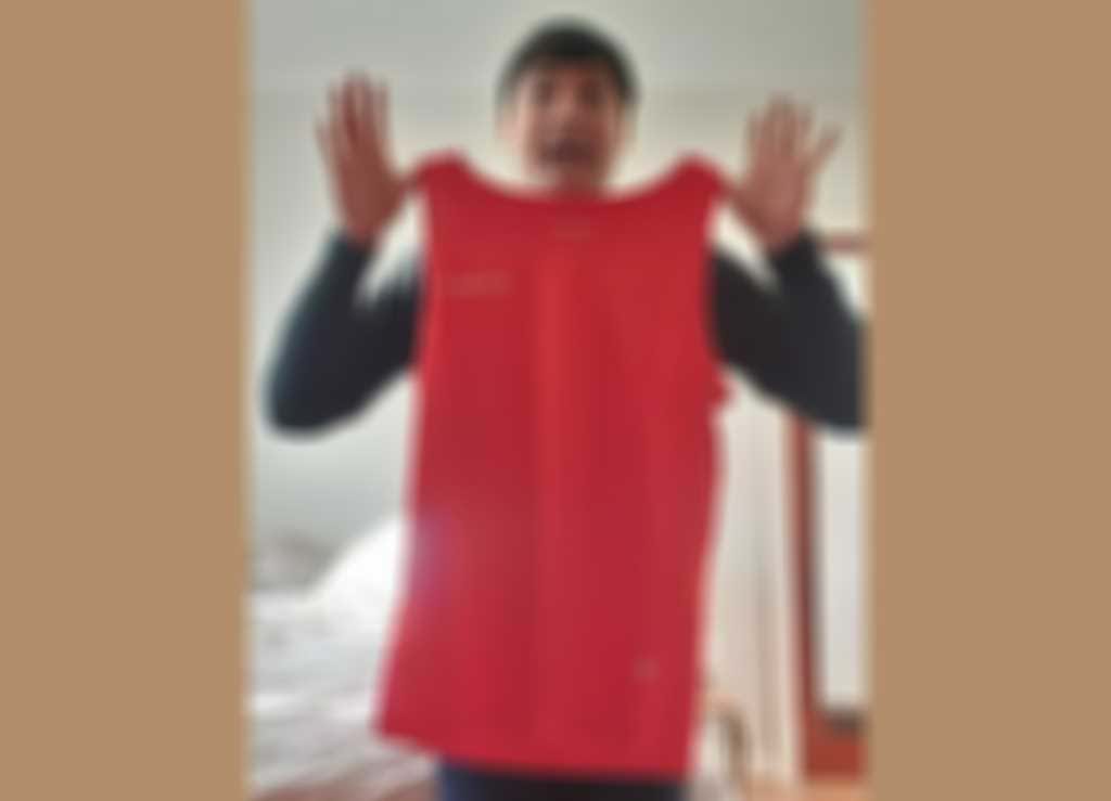 Dec RT Kukri kit winner Andy.jpg blurred out