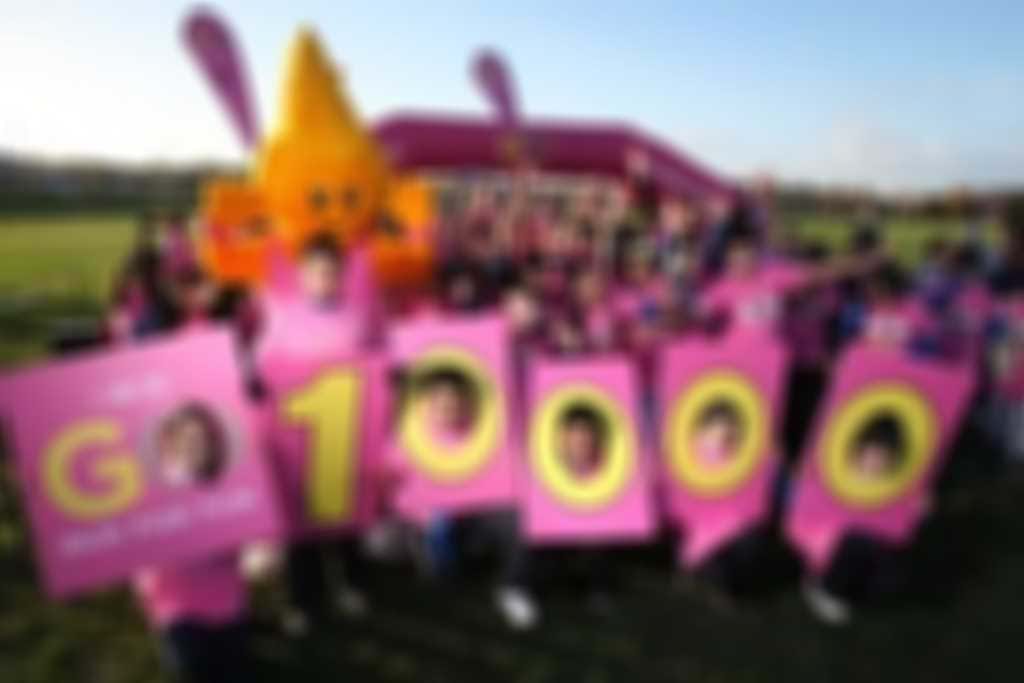 GO_Run_For_Fun_hits_10_000.JPG blurred out